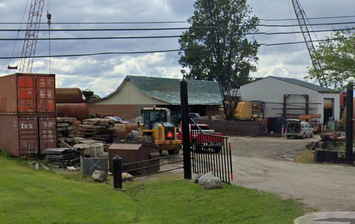 Stuckeys - Ottawa Lake - 6275 Consear Rd (newer photo)